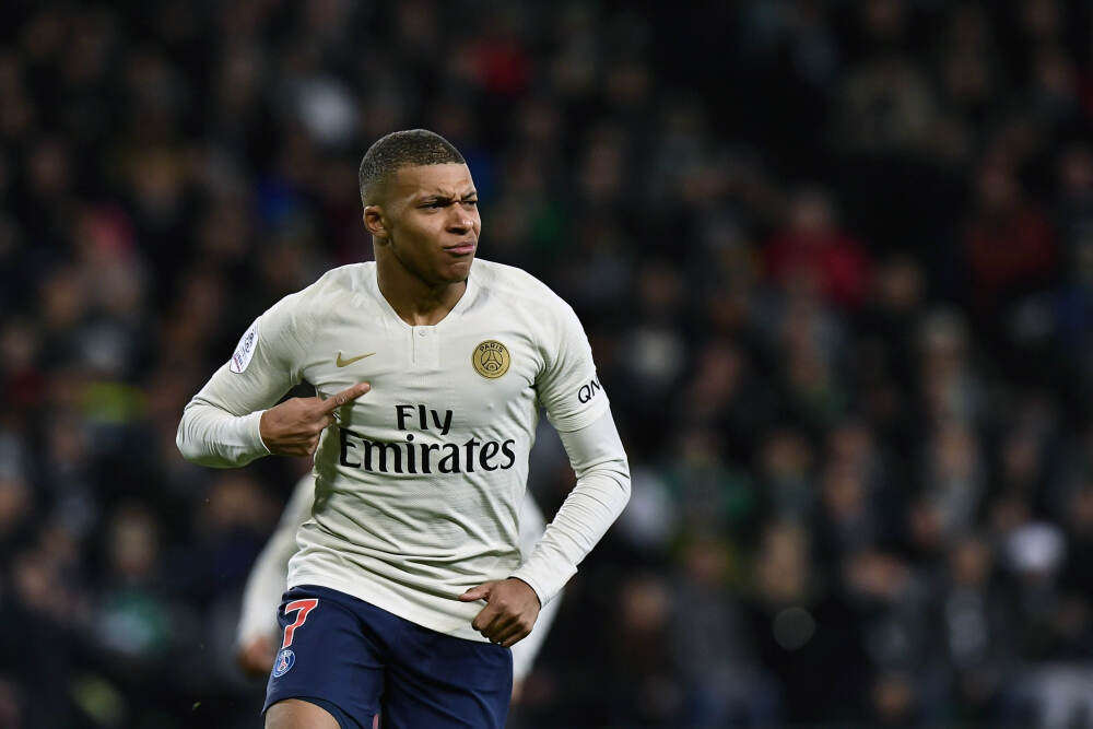   再穷别省仪式感! 孩子这3个生日, 再忙也要隆重过